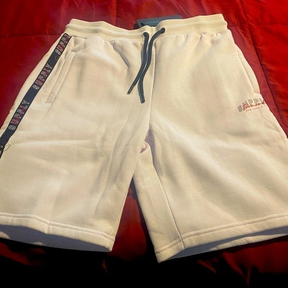 MEN'S SUPPLY & DEMAND FIELD SHORTS - Picture 1 of 5